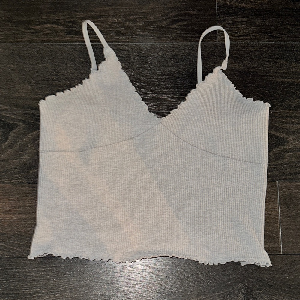 Ambiance Light Gray Ribbed Scallop Trim Tank Top